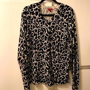 Cardigan Sweater. Black and white paisley pattern.